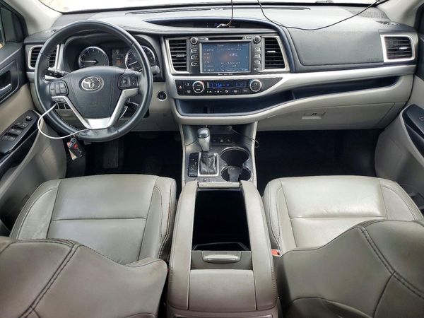 2016 TOYOTA HIGHLANDER Base/Hybrid
