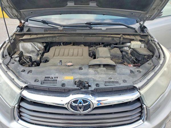 2016 TOYOTA HIGHLANDER Base/Hybrid