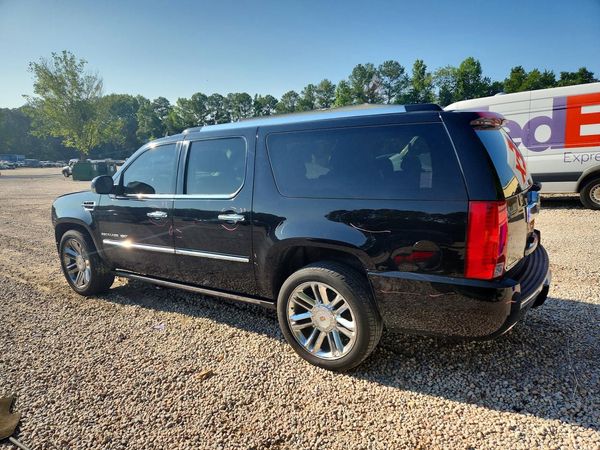 2013 CADILLAC ESCALADE