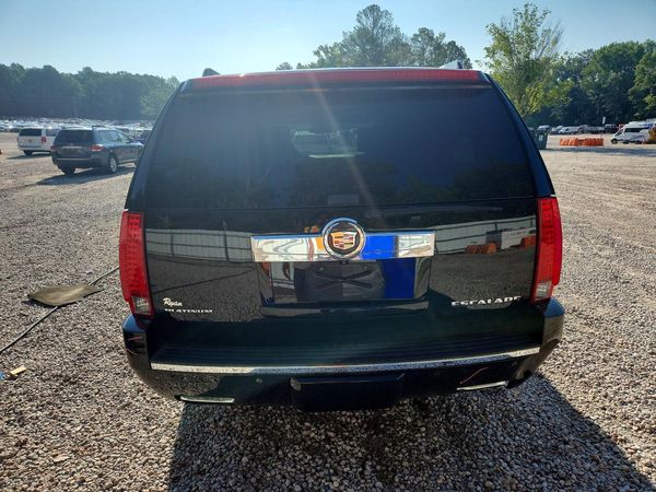 2013 CADILLAC ESCALADE