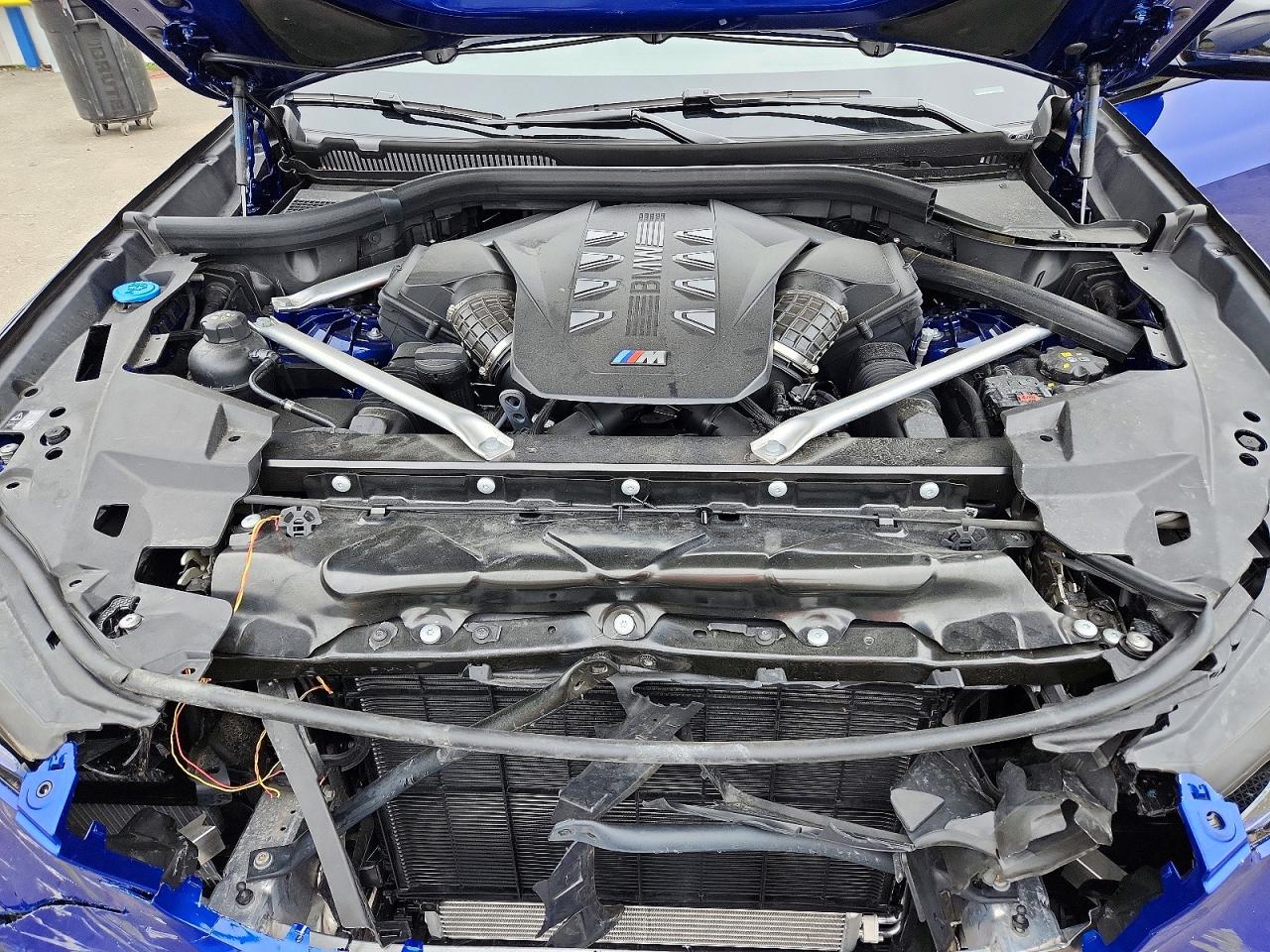 2026 BMW X5 M60i