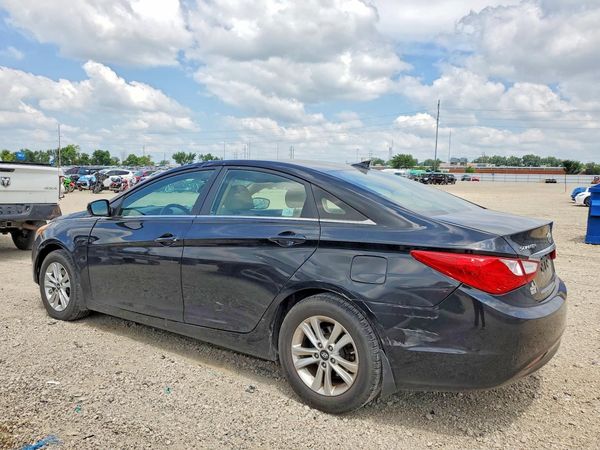 2013 HYUNDAI SONATA