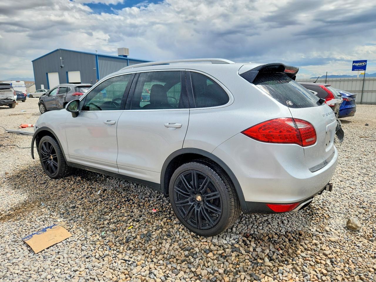 2013 PORSCHE CAYENNE