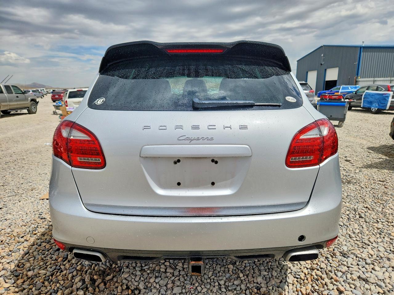2013 PORSCHE CAYENNE