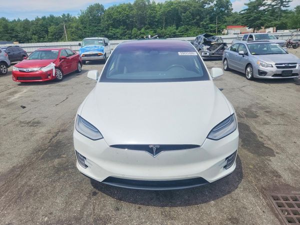2020 TESLA MODEL X