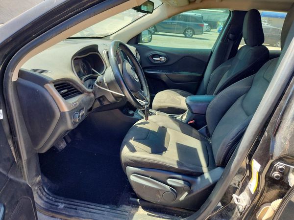 2016 JEEP CHEROKEE LATITUDE 4X4