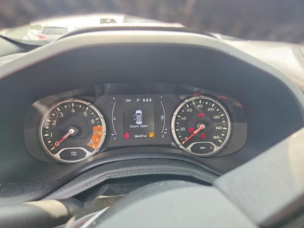 2019 JEEP RENEGADE LATITUDE 4X2