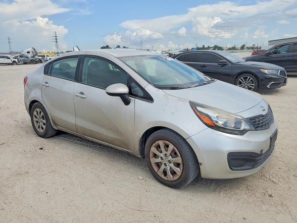 2015 KIA RIO GL - Middle-low