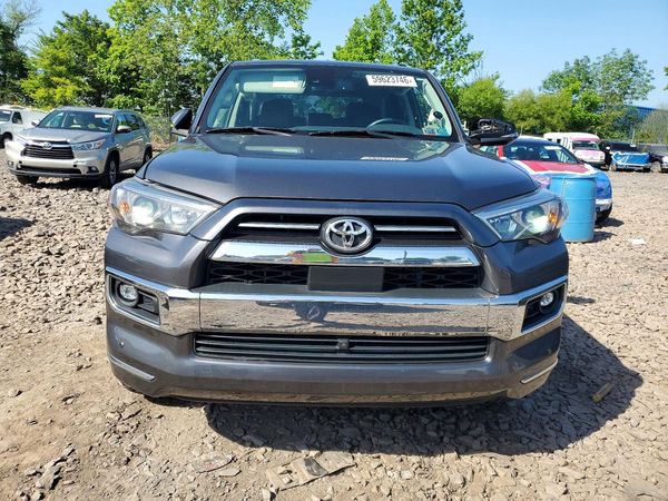 2022 TOYOTA 4RUNNER Limited
