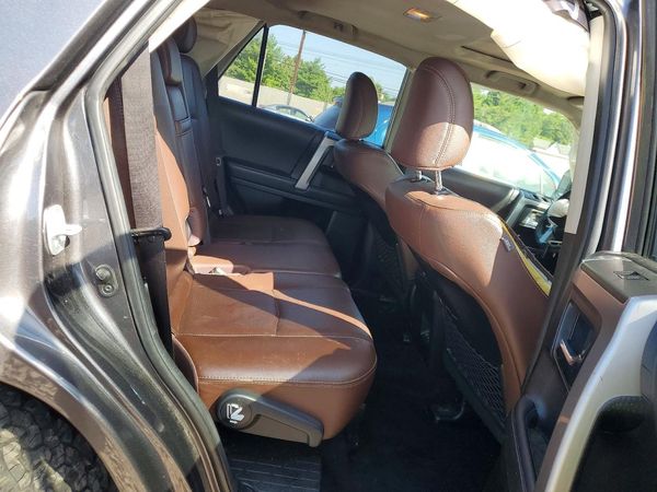 2022 TOYOTA 4RUNNER Limited
