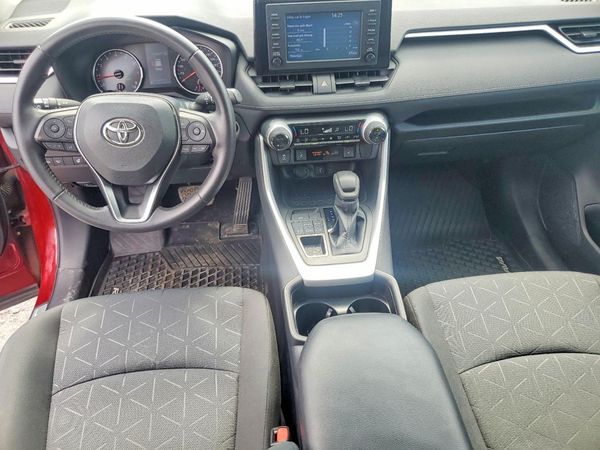 2020 TOYOTA RAV4 XLE HV