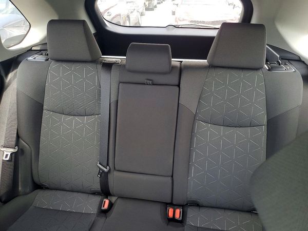 2020 TOYOTA RAV4 XLE HV