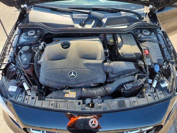 2018 MERCEDES-BENZ GLA GLA250