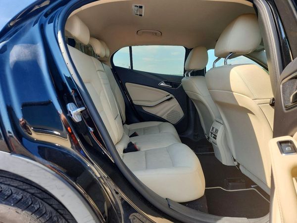 2018 MERCEDES-BENZ GLA GLA250