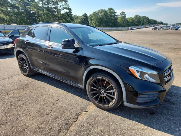 2018 MERCEDES-BENZ GLA GLA250