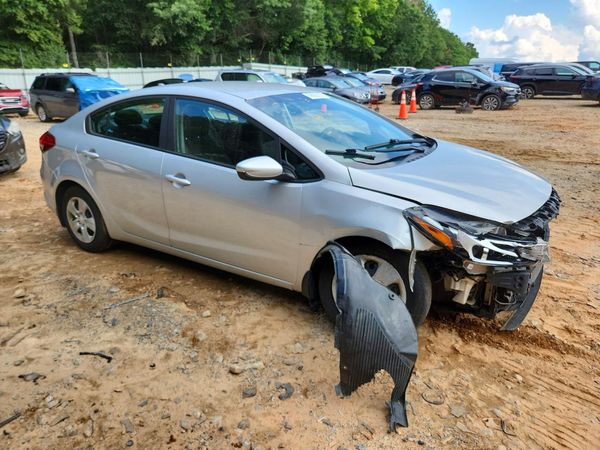 2017 KIA FORTE