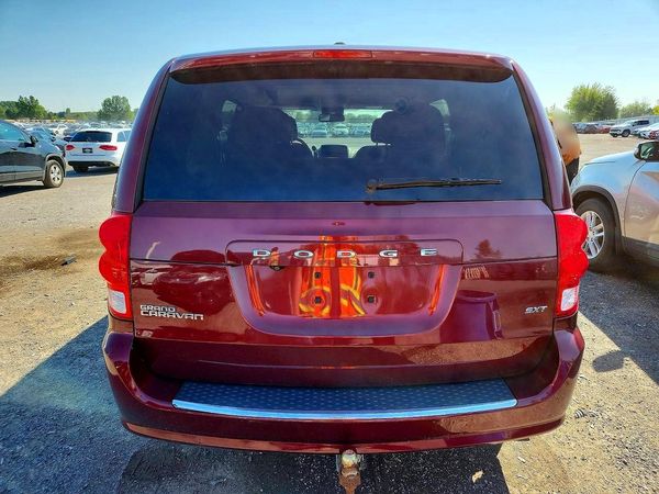 2019 DODGE GRAND CARAVAN SE