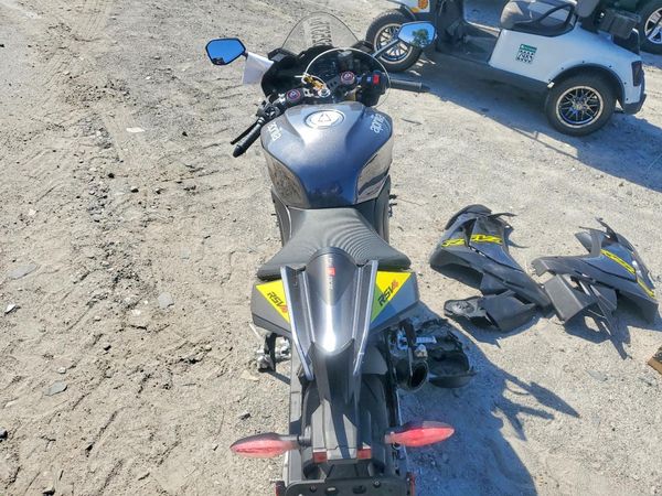 2026 APRILIA RSV4