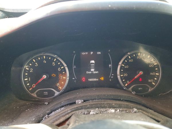 2018 JEEP RENEGADE LATITUDE 4X2