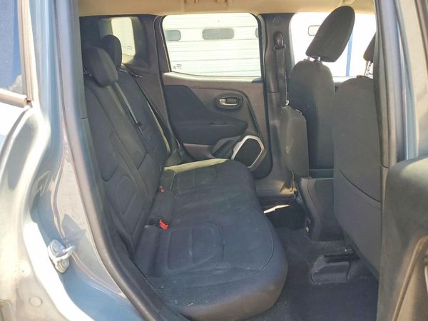 2018 JEEP RENEGADE LATITUDE 4X2