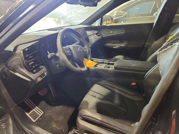 2024 LEXUS RX