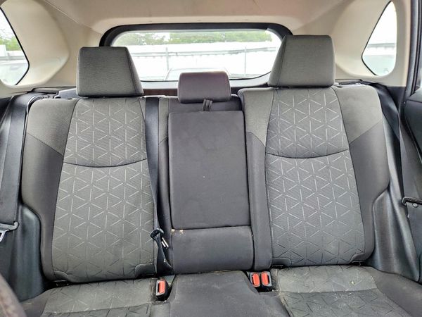 2021 TOYOTA RAV4 XLE Premium HV