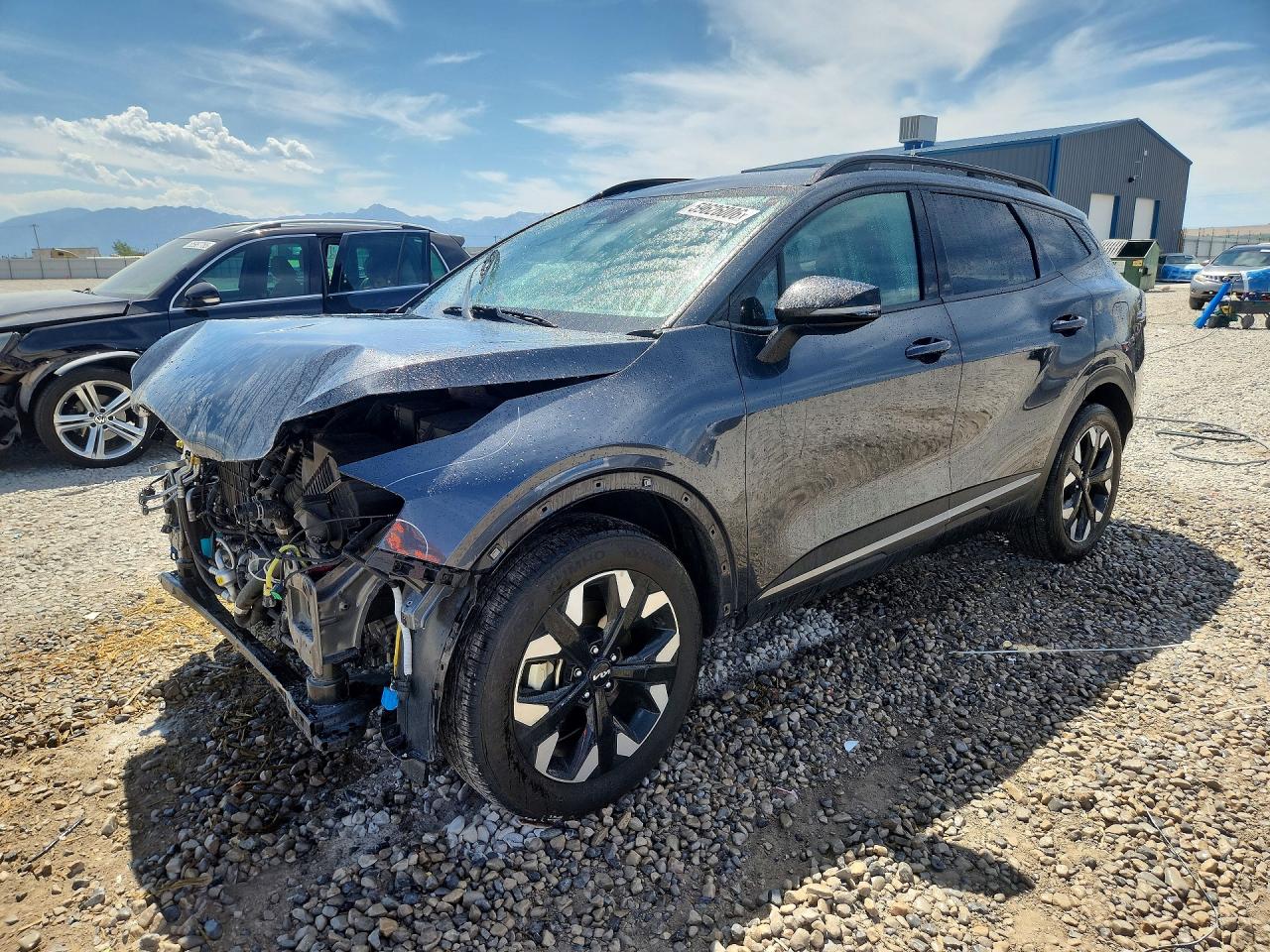 2023 KIA SPORTAGE X-LINE