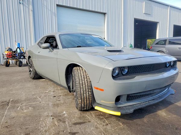 2018 DODGE CHALLENGER SXT