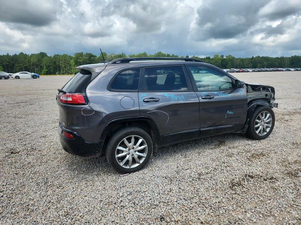 2018 JEEP CHEROKEE LATITUDE FWD