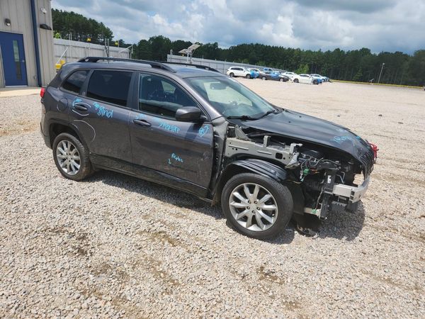 2018 JEEP CHEROKEE LATITUDE FWD