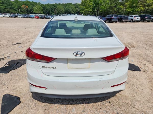 2018 HYUNDAI ELANTRA