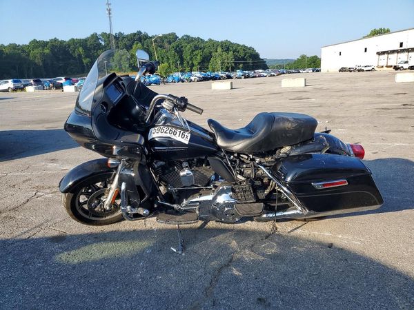 2016 HARLEY-DAVIDSON FLTRU