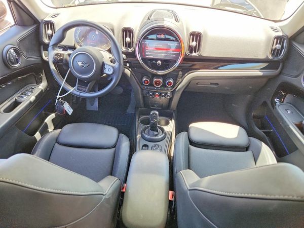2024 MINI COOPER