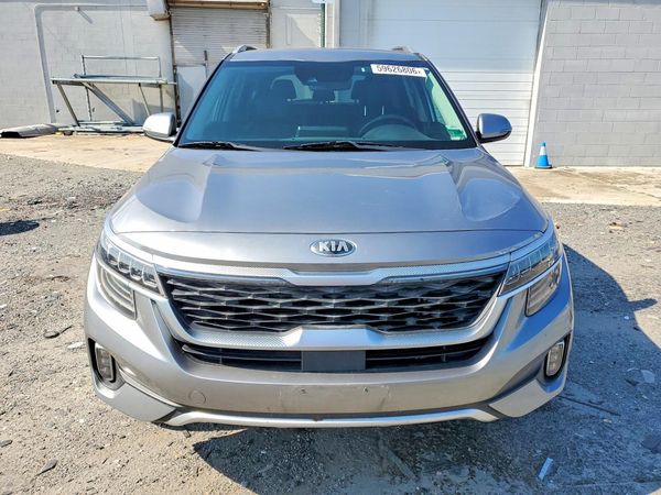 2021 KIA SELTOS SX