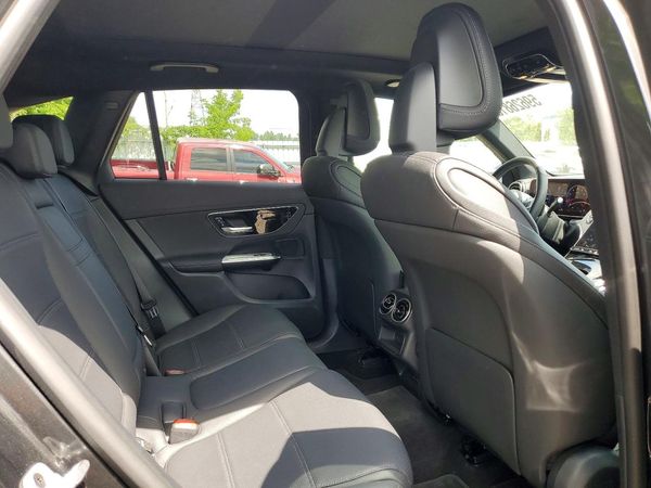 2024 MERCEDES-BENZ GLC