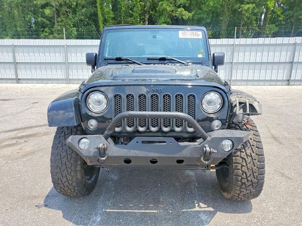 2017 JEEP WRANGLER SAHARA 4X4