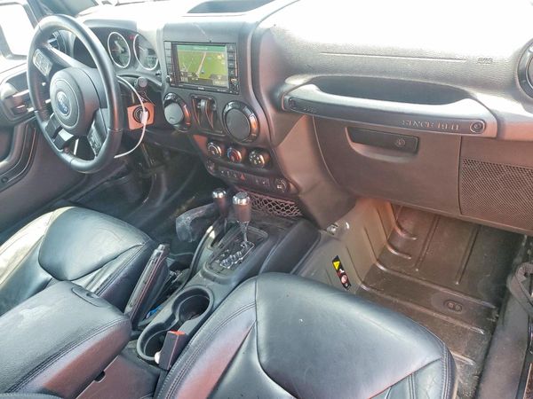 2017 JEEP WRANGLER SAHARA 4X4