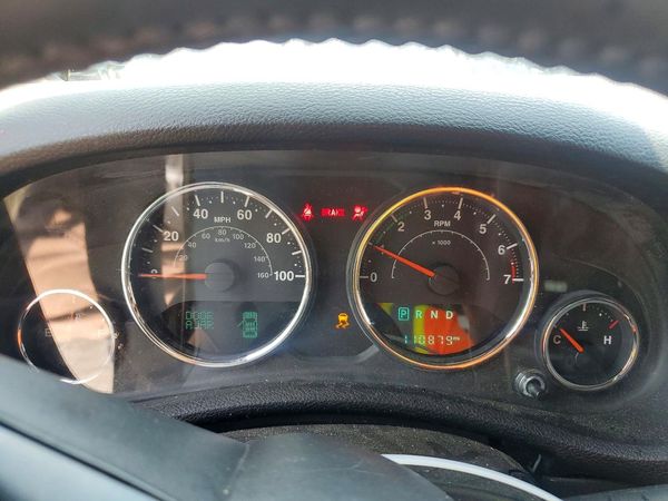 2017 JEEP WRANGLER SAHARA 4X4