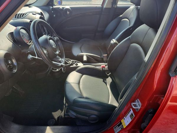 2016 MINI COOPER