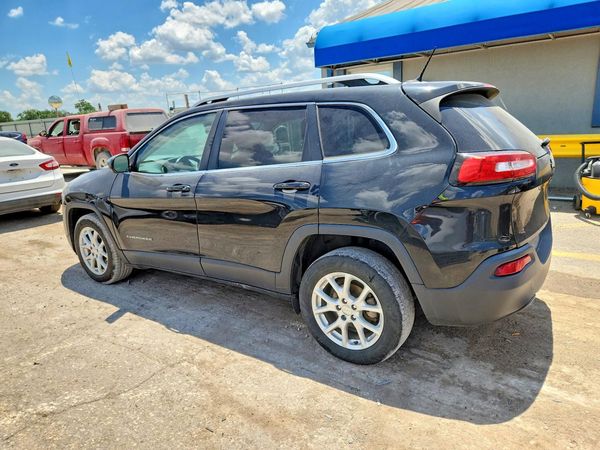 2015 JEEP CHEROKEE LATITUDE FWD
