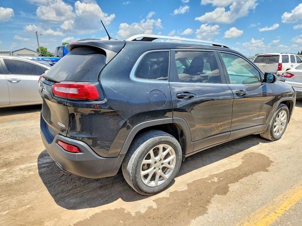 2015 JEEP CHEROKEE LATITUDE FWD
