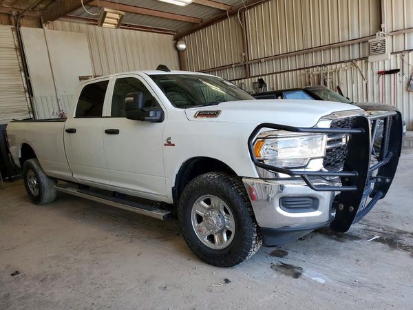 2023 RAM 2500