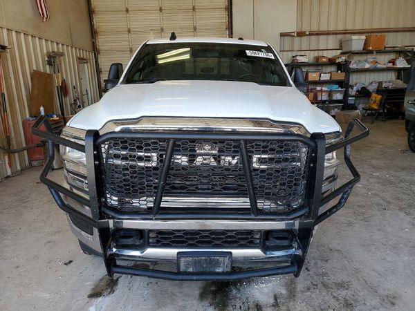 2023 RAM 2500
