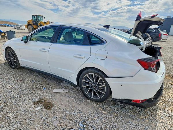 2022 HYUNDAI SONATA Limited