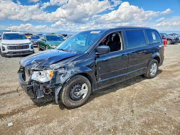 2013 DODGE GRAND CARAVAN SE