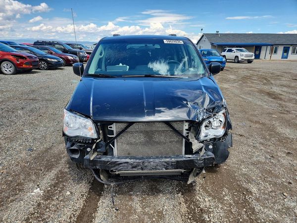 2013 DODGE GRAND CARAVAN SE