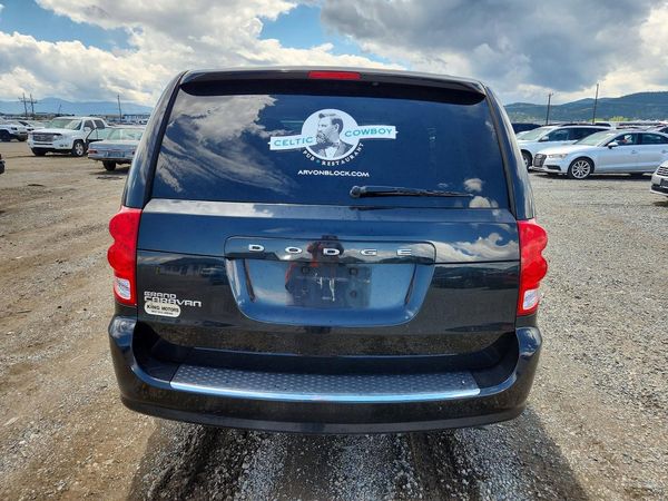 2013 DODGE GRAND CARAVAN SE