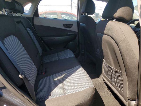 2019 HYUNDAI KONA SE
