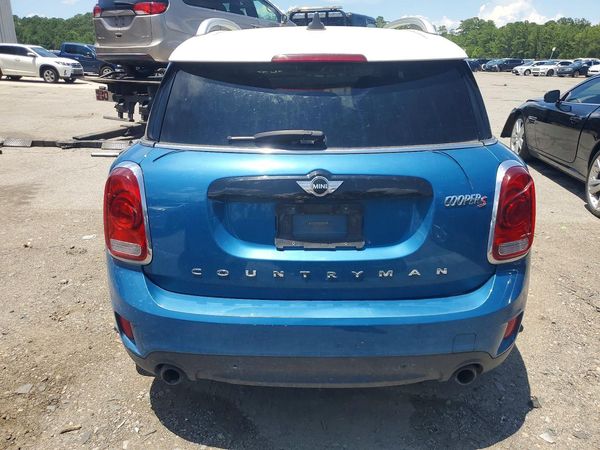 2018 MINI COOPER