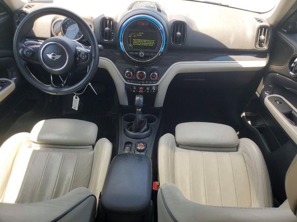 2018 MINI COOPER